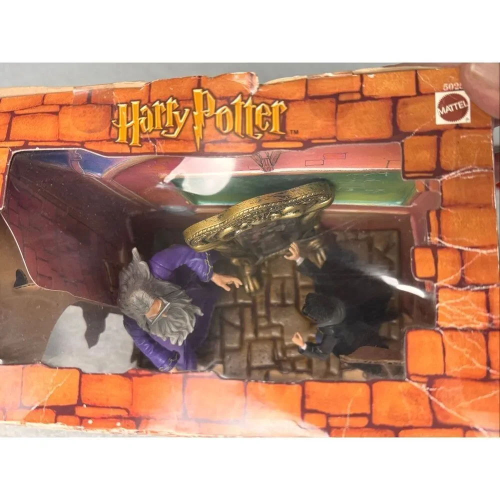 Vintage HARRY POTTER Classic Scenes Collection 